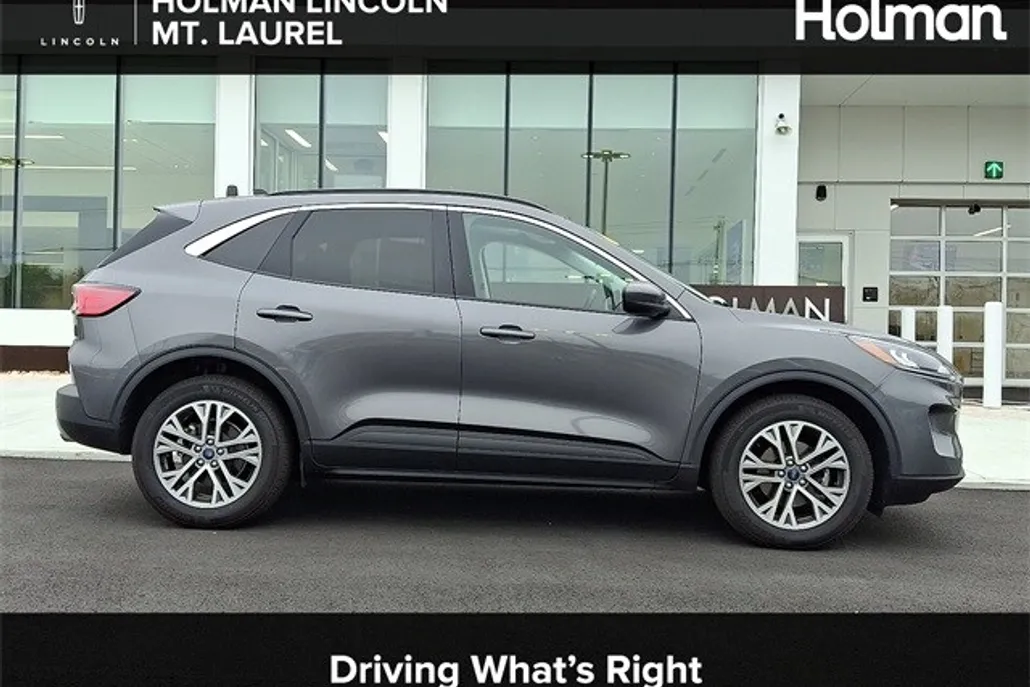 2022 Ford Escape SEL photo 1