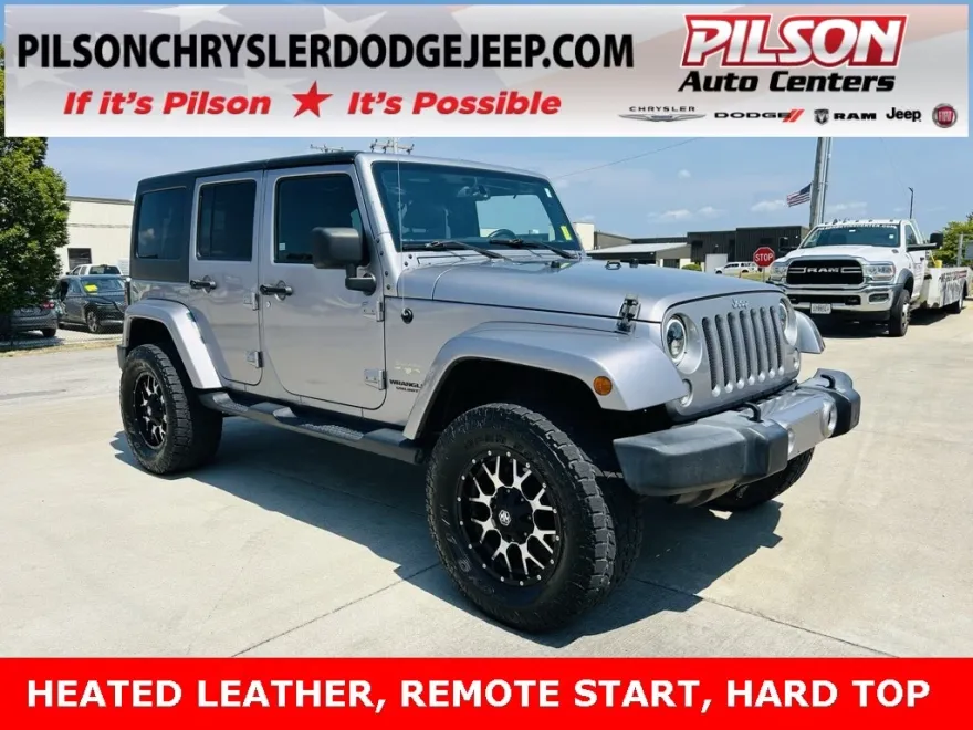2015 Jeep Wrangler Unlimited Sahara photo 1