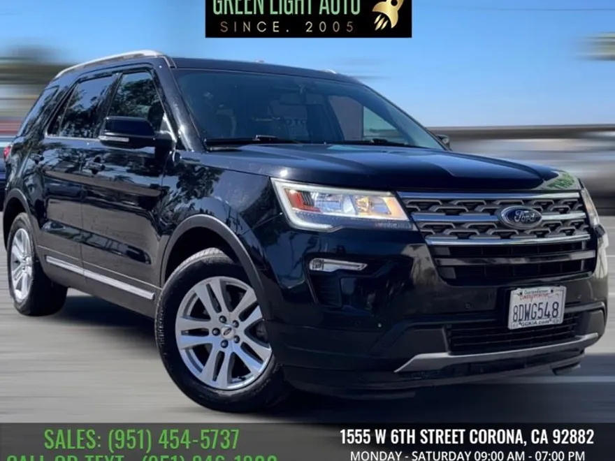 2018 Ford Explorer XLT photo 1