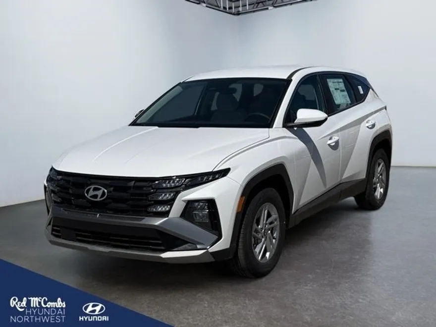 2025 Hyundai Tucson SE photo 1