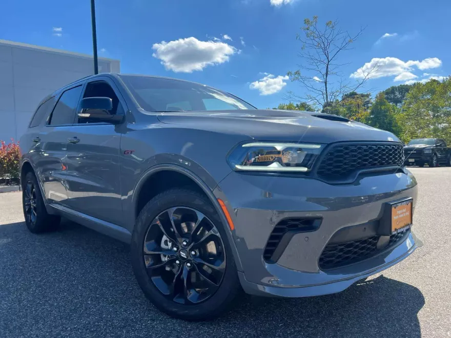 2025 Dodge Durango GT Plus photo 1