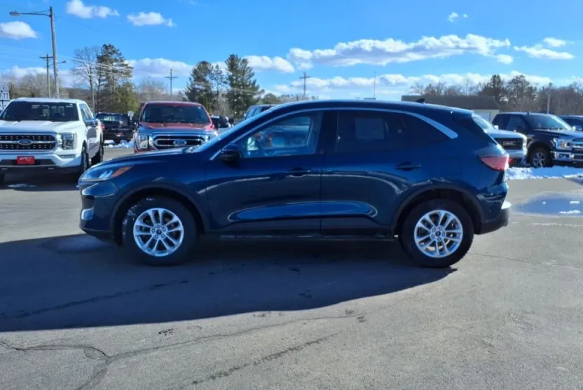 2020 Ford Escape SE photo 1