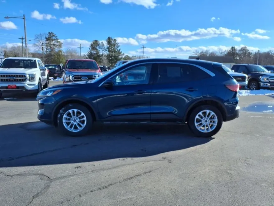 2020 Ford Escape SE photo 1
