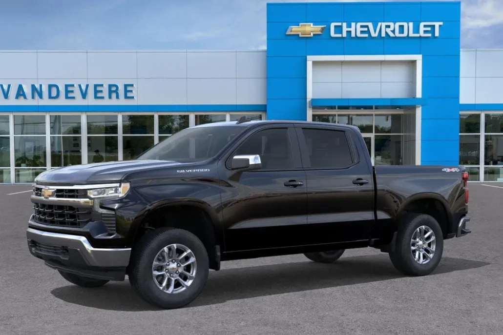 2026 Chevrolet Silverado 1500 LT photo 1