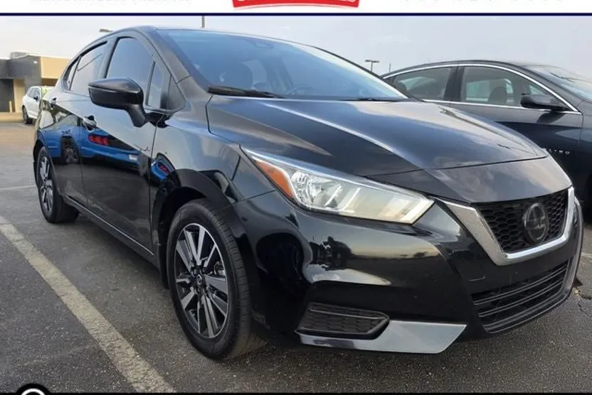 2020 Nissan Versa 1.6 SV photo 1