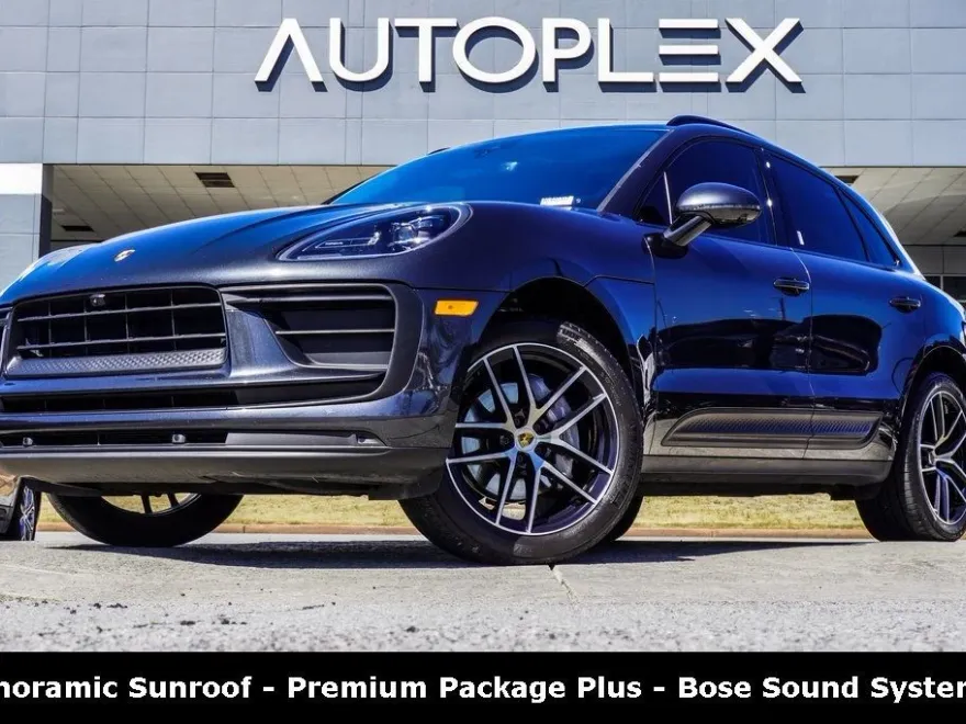 2022 Porsche Macan Base photo 1