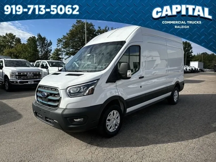 2022 Ford Transit photo 1