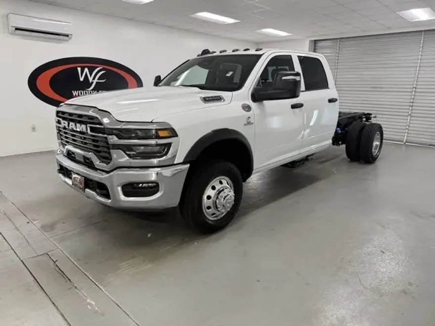 2025 Ram 3500 Tradesman photo 1