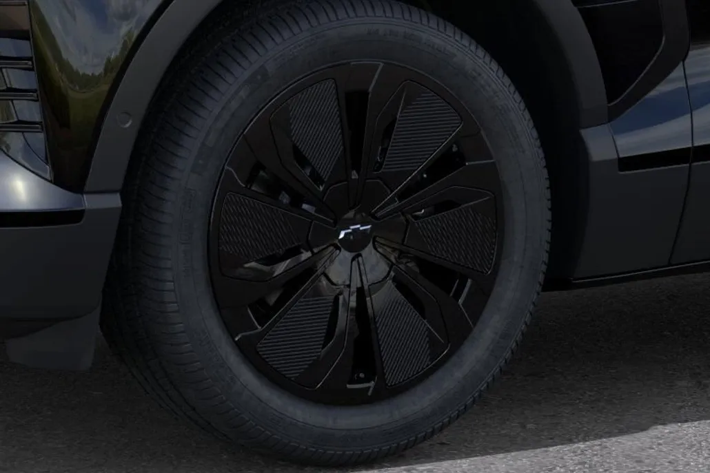 2026 Chevrolet Blazer EV photo 1