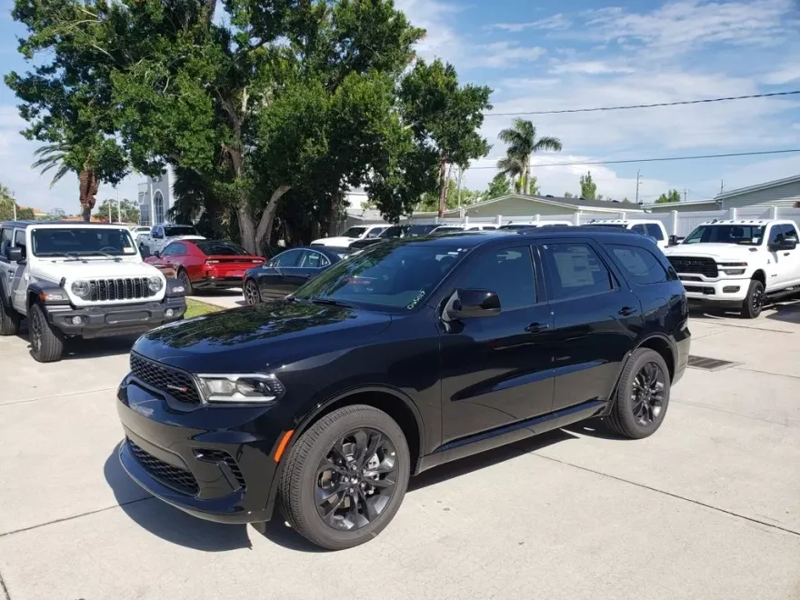 2025 Dodge Durango GT photo 1