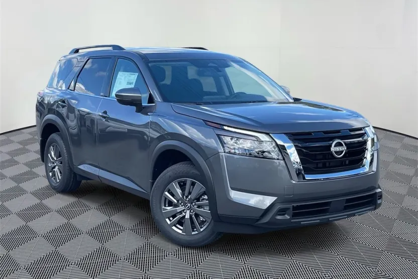 2025 Nissan Pathfinder SV photo 1
