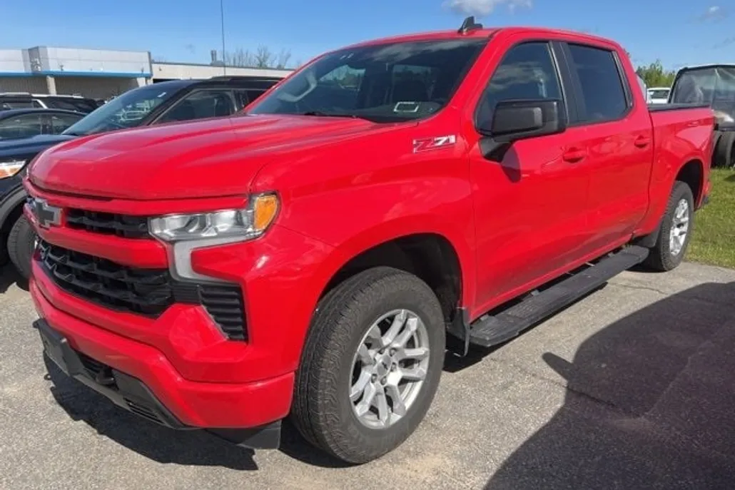 2022 Chevrolet Silverado 1500 RST photo 1