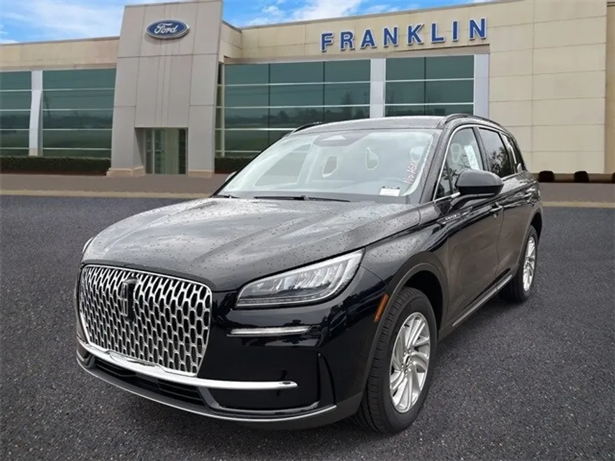2026 Lincoln Corsair Premiere photo 1