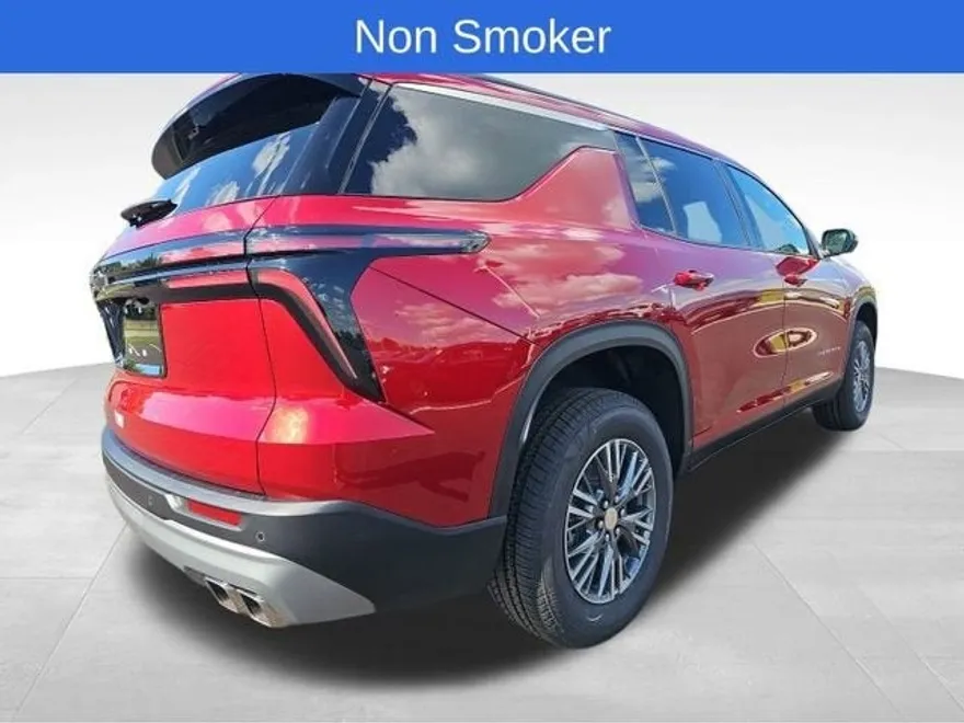 2026 Chevrolet Traverse photo 1