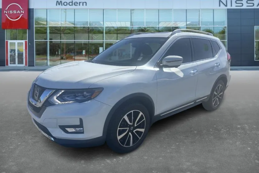 2017 Nissan Rogue SL photo 1