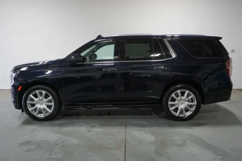 2021 Chevrolet Tahoe High Country photo 3