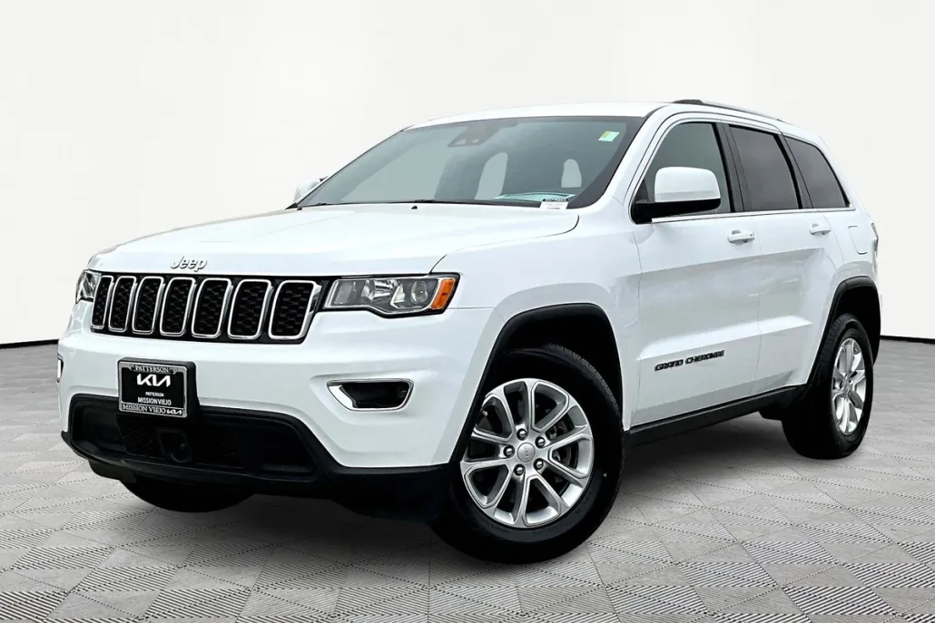 2021 Jeep Grand Cherokee Laredo E photo 1