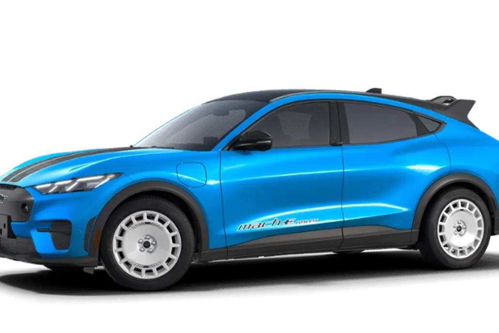 2024 Ford Mustang Mach-E GT photo 1