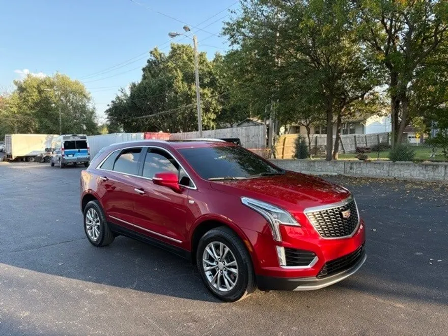 2022 Cadillac XT5 Premium Luxury photo 1