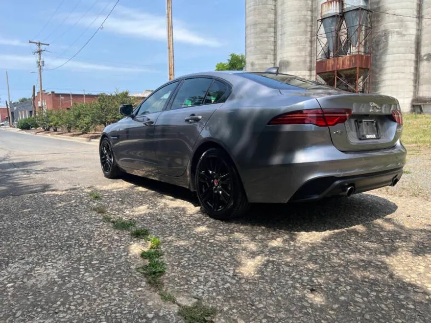 2020 Jaguar XE S photo 1