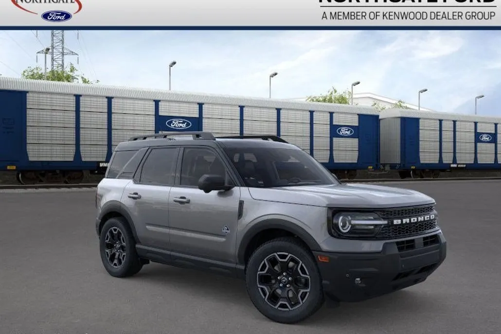 2025 Ford Bronco Sport Outer Banks photo 1