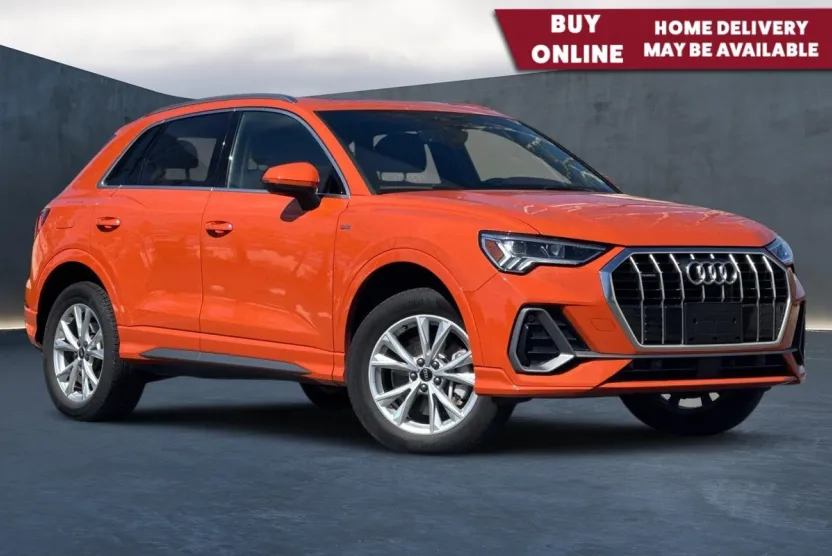 2024 Audi Q3 Premium 45 TFSI S line photo 1