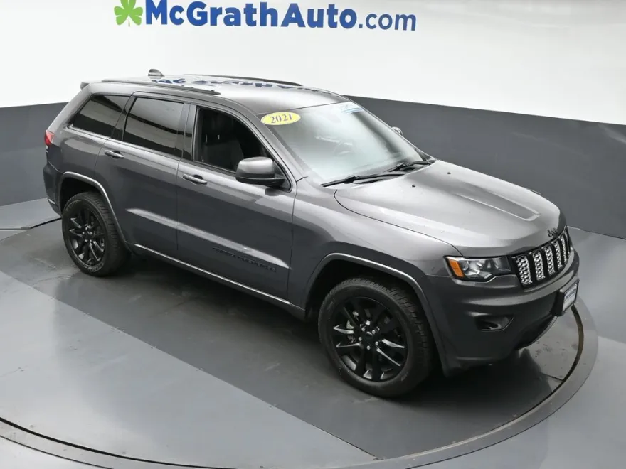 2021 Jeep Grand Cherokee Laredo X photo 1