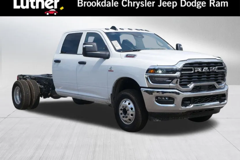 2026 Ram 3500 Tradesman photo 1