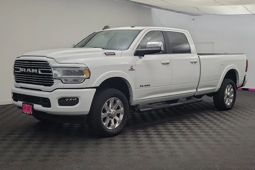 2022 Ram 3500 Laramie photo 1