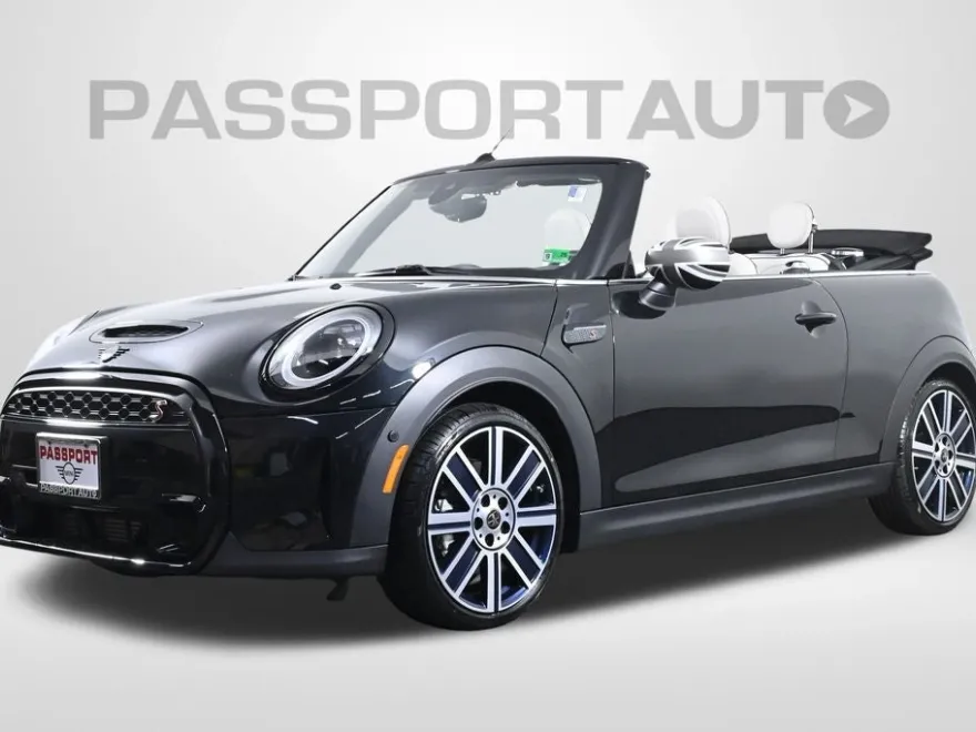2024 Mini Cooper S Convertible photo 1
