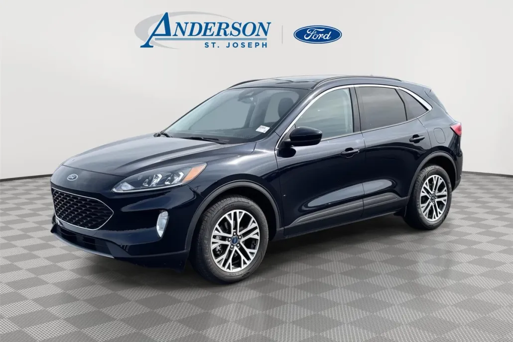2021 Ford Escape SEL photo 1