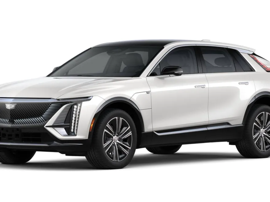 2024 Cadillac Lyriq Luxury photo 1