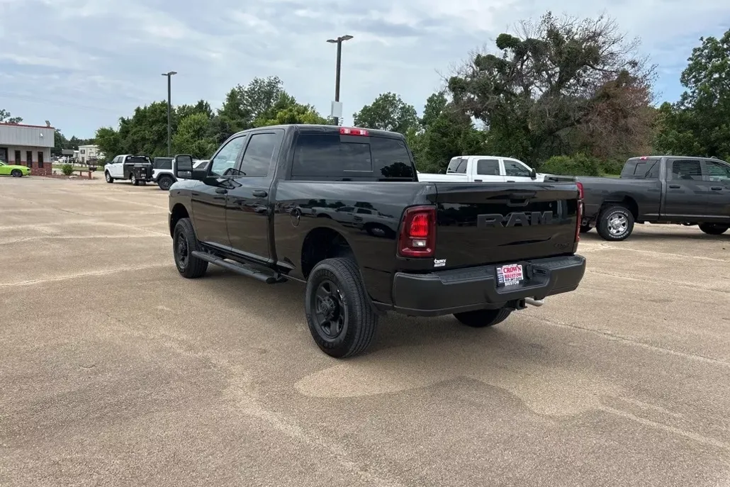 2025 Ram 2500 Tradesman photo 1