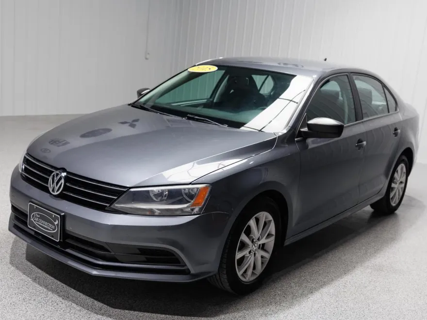 2015 Volkswagen Jetta SE photo 1