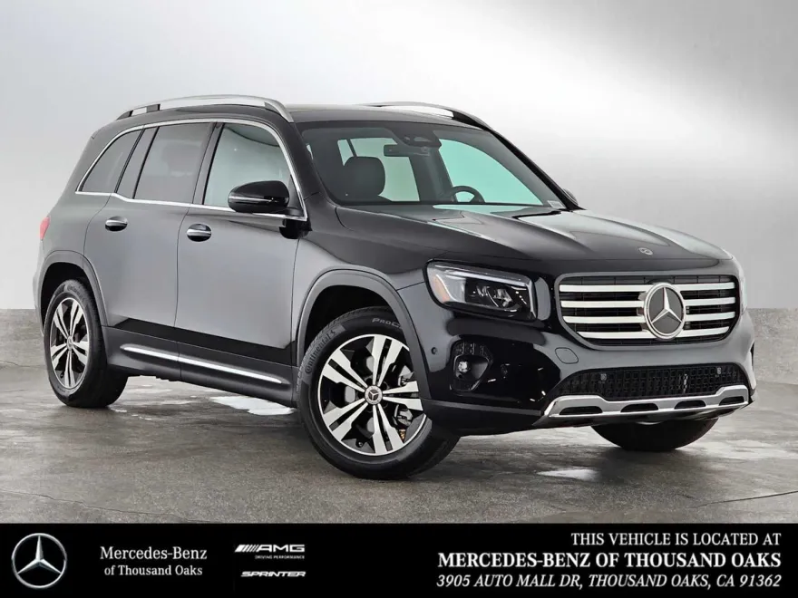 2025 Mercedes Benz GLB 250 photo 1