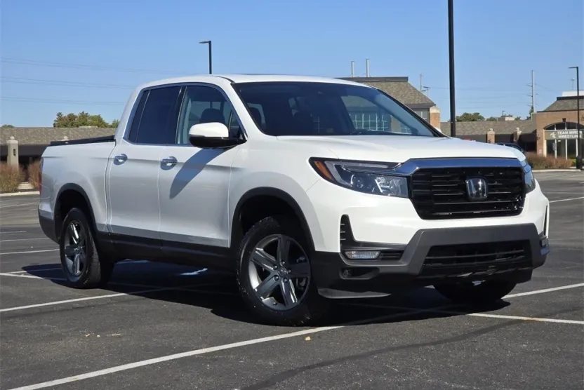 2022 Honda Ridgeline RTL-E photo 1