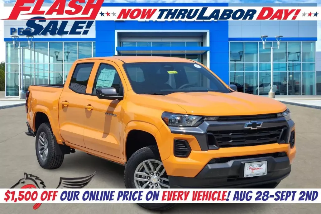2026 Chevrolet Colorado LT photo 1