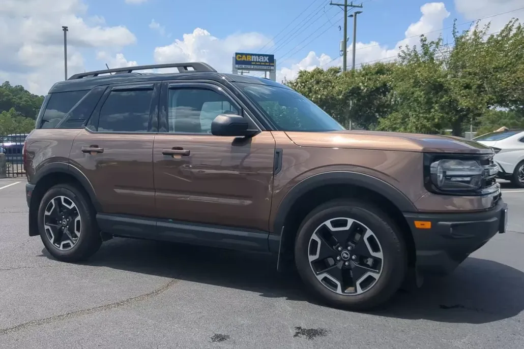 2022 Ford Bronco Sport Outer Banks photo 1