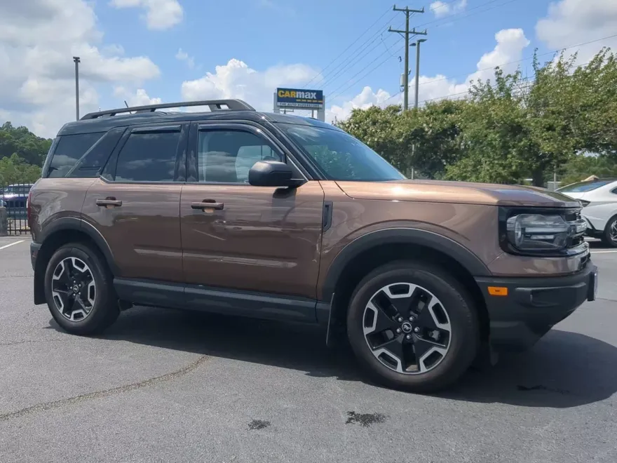 2022 Ford Bronco Sport Outer Banks photo 1