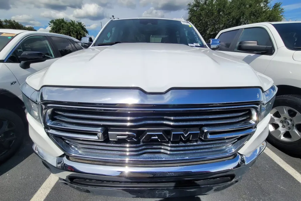 2024 Ram 1500 Laramie photo 1