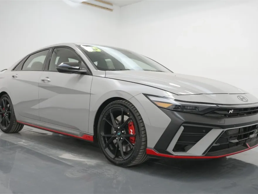 2025 Hyundai Elantra N Base photo 1