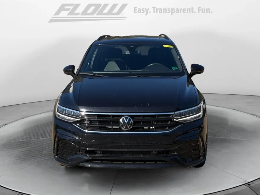2024 Volkswagen Tiguan SE R-Line Black photo 1