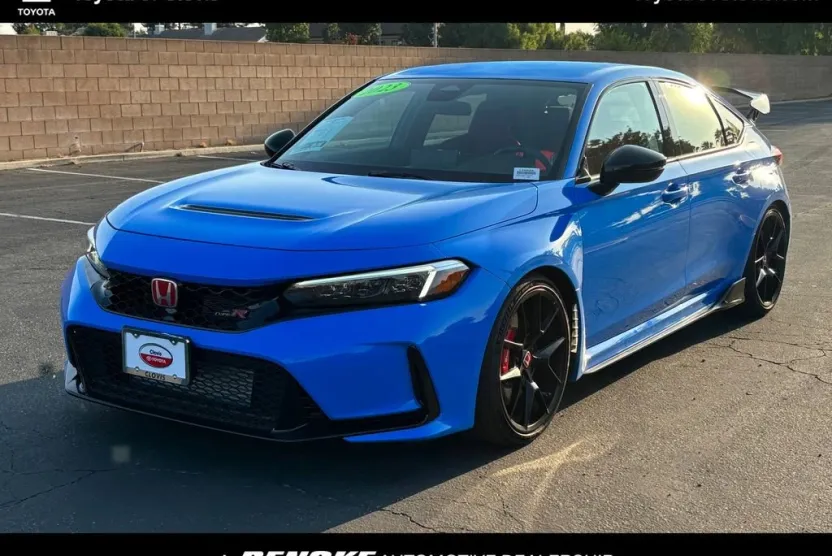2023 Honda Civic Type R photo 1
