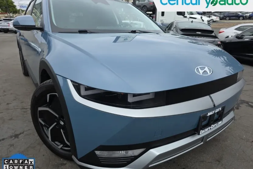 2023 Hyundai Ioniq 5 SEL photo 1