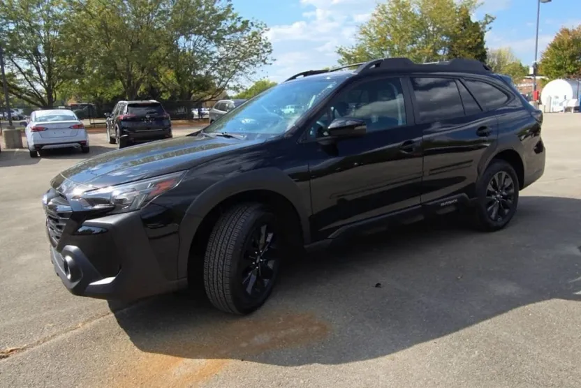 2025 Subaru Outback Onyx Edition photo 1