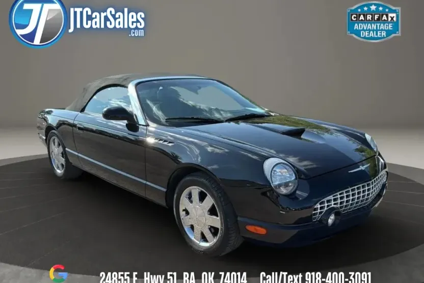 2002 Ford Thunderbird Base photo 1