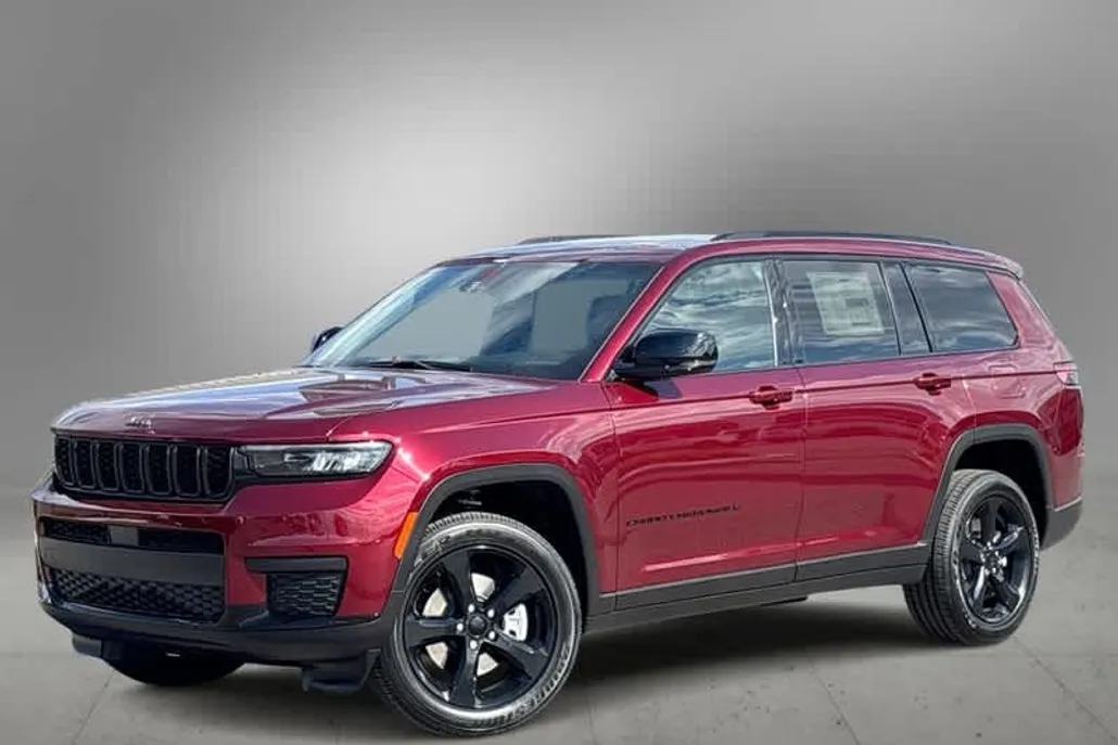 2025 Jeep Grand Cherokee Altitude X photo 1