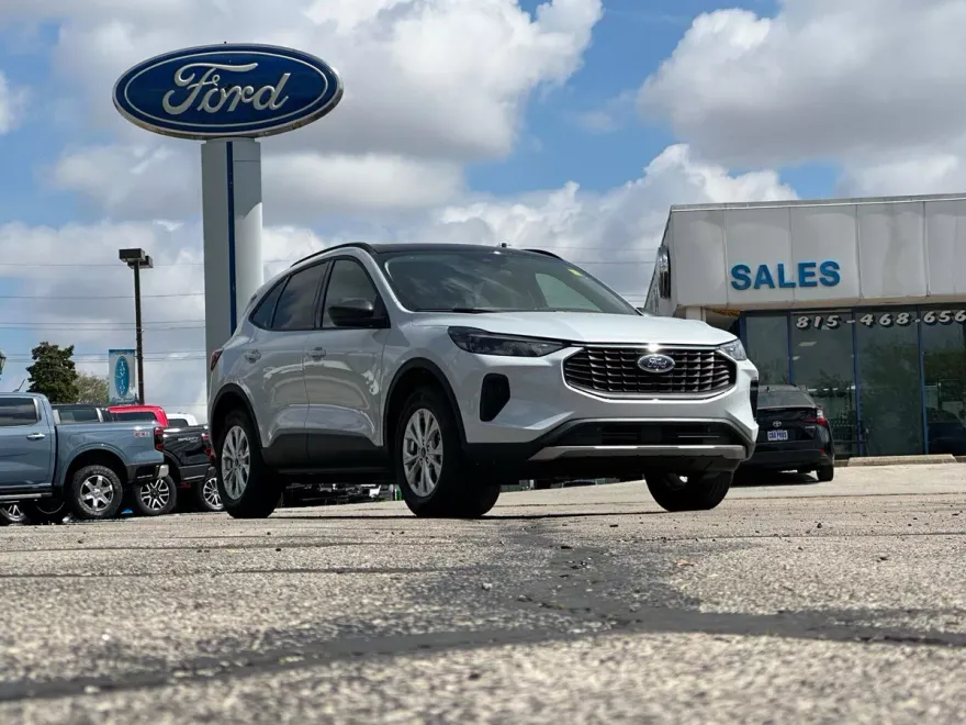 2025 Ford Escape Active photo 1