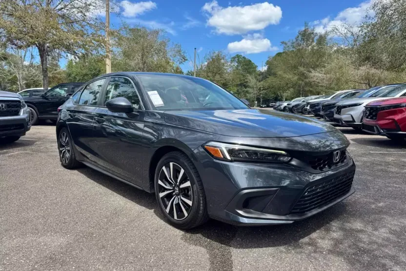 2023 Honda Civic Hatchback EX-L photo 1