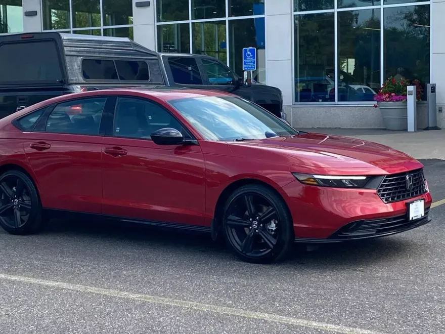 2024 Honda Accord Hybrid Sport-L photo 1